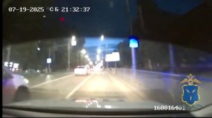 В Саратове полицейские доставили в больницу девочку, получившую перелом руки на прогулке с бабушкой