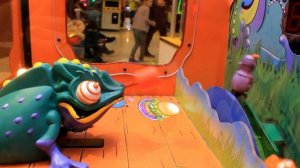 Игровая зона. Игровые автоматы. Детские аттракционы.