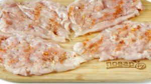 Куриные рулетики с ананасом