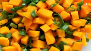 Киш с тыквой и зеленым луком в сырной заливке