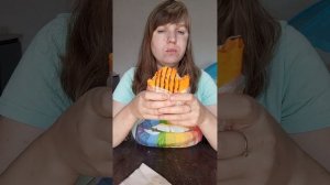 мукбанг ем шаурму