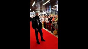 "Есть только миг" - на красной дорожке...