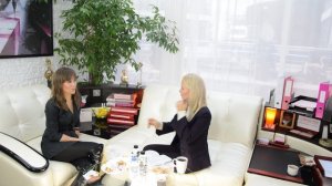 ЮЛИЯ БЕРЕТТА   - интервью в центре Ручная Пластика.  Эффект  потрясающий! www.ruchnaya-plastika.ru