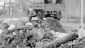 1969 год. Тюмень. Цемент на станции сгружают в лужи