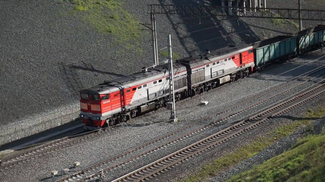 Тепловоз 2ТЭ10М-3263