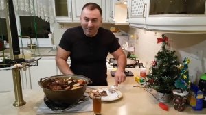 ГОТОВИМ МЯСНОЕ КАВКАЗСКОЕ БЛЮДО В ГОСТЯХ