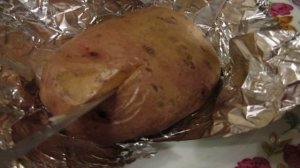 Картофель в фольге с сыром
