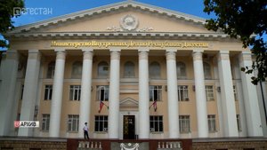 В Хасавюрте сотрудники транспортной полиции предотвратили нелегальную торговлю оружием