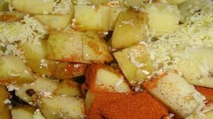 Картофель в духовке с пармезаном