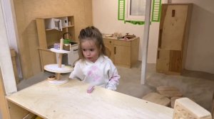 ПЕТРА весёлый продавец)