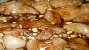 Куриные шашлычки на шпажках