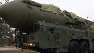 Лукашенко заявил, что "Орешник" уже в пути