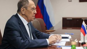 Лавров обсудил с главой МИД Швейцарии Кассисом деятельность ОБСЕ