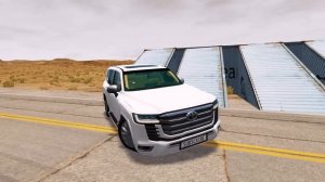Тяжёлый грузовик перевозит НОВЫЕ джипы через лаву BeamNG.Drive