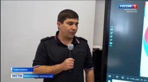 В 5-й школе Карачаевска прошло посвящение учащихся в отряд юных инспекторов движения