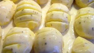Картофель, запеченный под соусом Бешамель