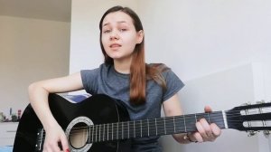 Шикарная девушка исполняет армейскую песню "Я ухожу". ей бы на большую сцену. В описании видео бонус