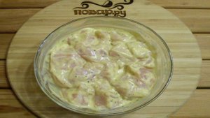 Куриные шашлычки на шпажках в духовке