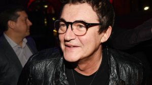 Дмитрий и Полина Дибровы развелись в мировом суде в Подмосковье