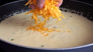 Картофельная запеканка с цукини и чеддером