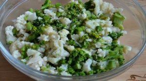 Котлеты из брокколи и цветной капусты