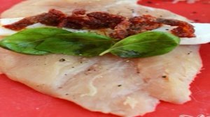 Куриные рулетики в духовке