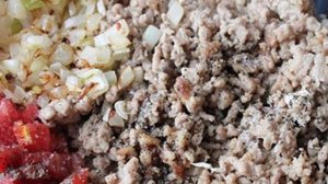 Кабачки фаршированные, запеченные в мультиварке