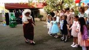 Праздничная линейка "Здравствуй , Малышок!"