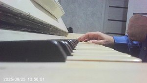 Пианино: разучиваю русскую народную мелодию "Полянка"