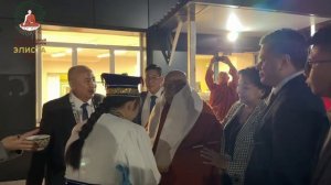 Встреча второй делегации из Республики Мьянма во главе достопочтенного Саядо Доктора Ашин Ньяниссара