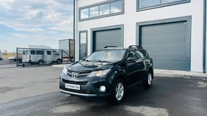 Toyota RAV4, 2013 год