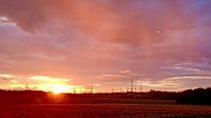 "ОСЕННЕЕ НАСТРОЕНИЕ"... (Фото Надежды КОЛЕВАТОВОЙ (Вятка-Киров), музыка - SILENT DAMIAN)