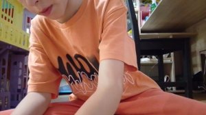 Распаковка наклеек