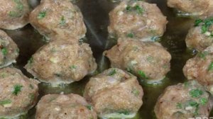 Куриные шарики в соусе