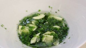 Картофель, запеченный в духовке с зеленью