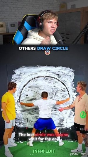 Другие Идеально Рисуют Круг Против Последнего! 💀🤯 #shorts #шортс #интересно #фонк #эдит #челлендж