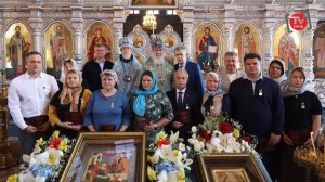 ПРАЗДНИК ПРЕСВЯТОЙ БОГОРОДИЦЫ. ОСВЯЩЕНИЕ НОВОГО ИКОНОСТАСА