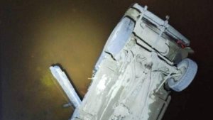 Водитель погиб, вылетев на авто с моста на Сахалине