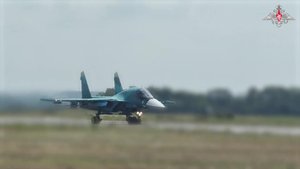 ✈️ Экипаж Су-34 ударил по пункту временной дислокации подразделения ВСУ в зоне ответственности гр...