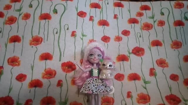 Обзор на Куклу Энчантималс Сибилла Снежная Барси и её зверюшку Снежного Барса