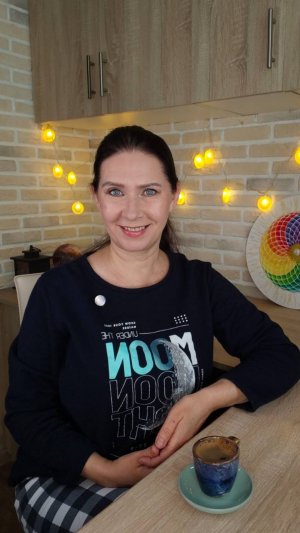 ВСЁ ВРЕМЯ СРАВНИВАЮ СЕБЯ С ДРУГИМИ