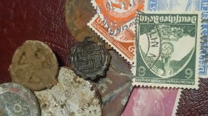 Третий рейх. Значки и марки и редкие советские рубли.обзор посылки