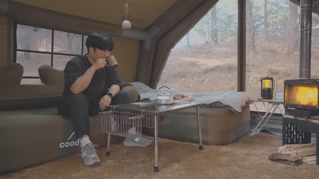 RYUCAMP . Жареная рыба в дикой природе . Дровяная печь ASMR