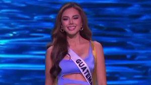 Гватемала Мисс Вселенная 2024 (73) Дефиле в купальнике Guatemala Miss Universe 2024 (73) Swimsuit