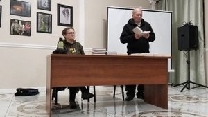 поэт Виктор Брюховецкий