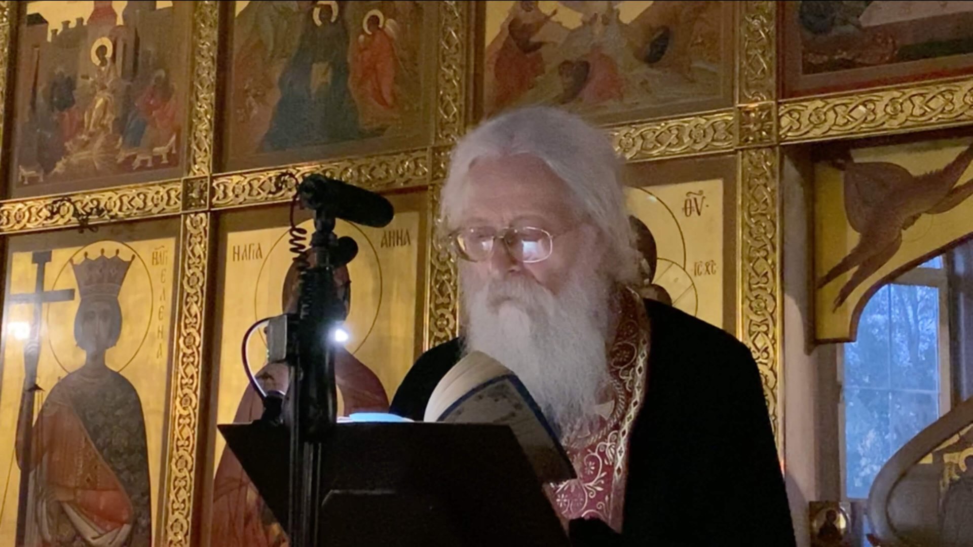 Цветник духовный. Мудрые, добрые и святые люди. Размышления на Всенощном бдении в пятницу 20.09.2025 смотреть онлайн