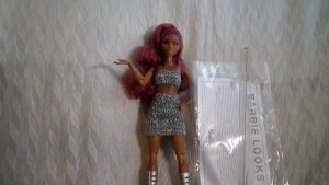 Обзор на Барби Лукс с Красными волосами Тамика Barbie LOOKS