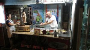 работа шаурмиста в краснодаре повар шаурмист шаурмист это кто такой