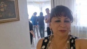 Полный дом гостей. Встречаю и провожаю. Волнение и радости. Из деревни в деревню. Жизнь семьи.