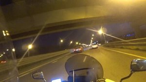 на миг от трагедии на мотоуикле